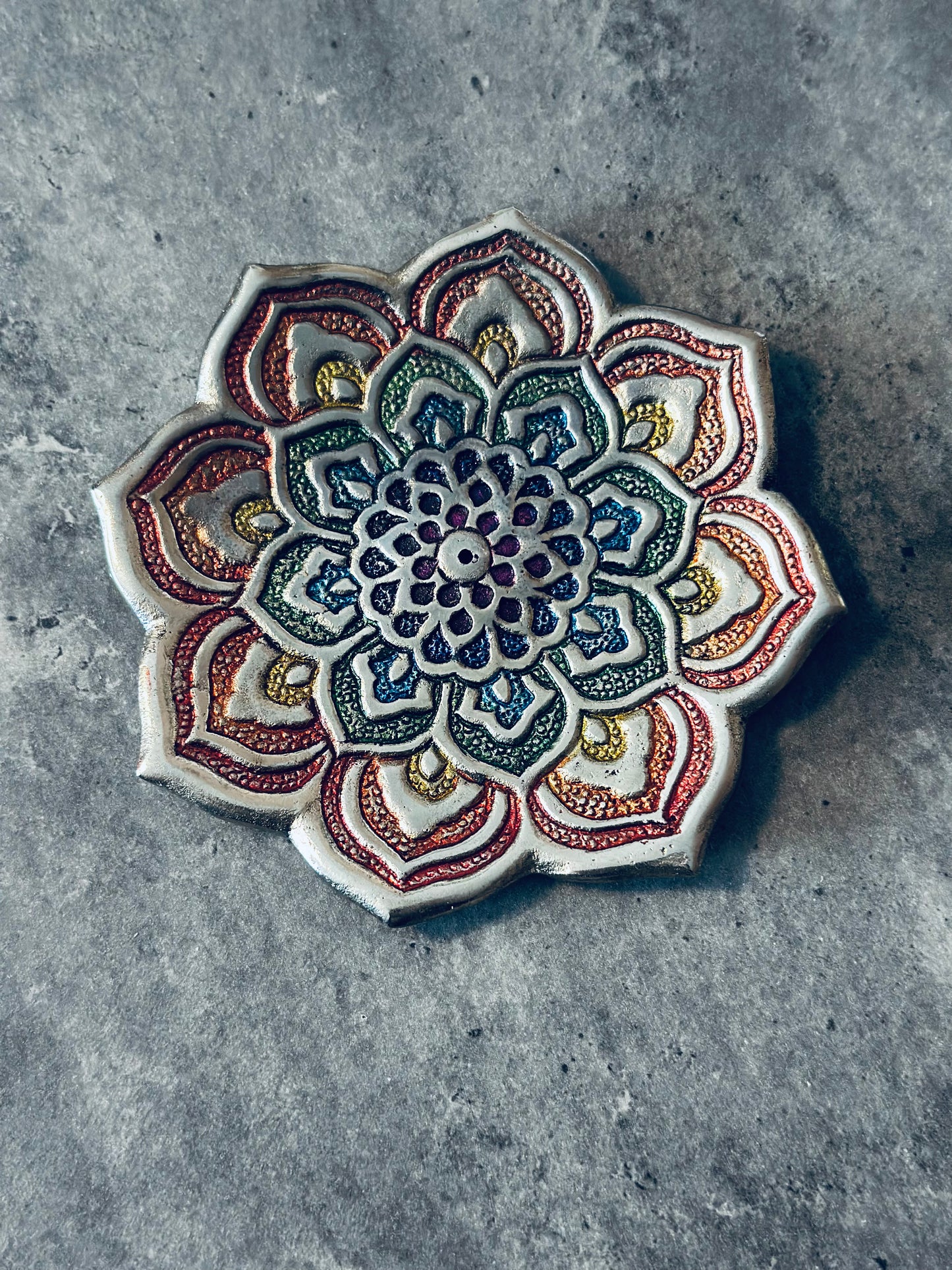 METAL LOTUS FLOWER INCENSE HOLDER